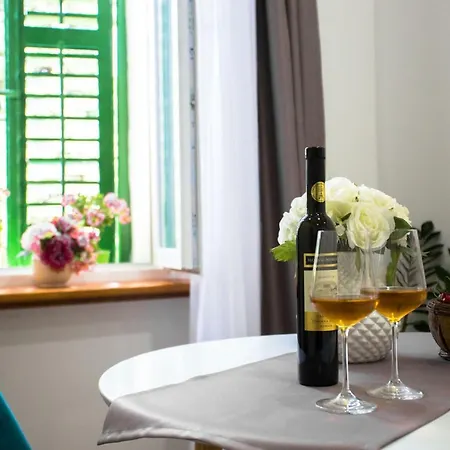 Lägenhet Katriga Luxury Studio, 4**** Old Town Split