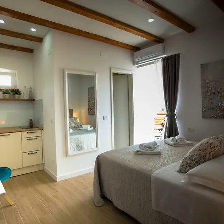 Katriga Luxury Studio, 4**** Old Town *