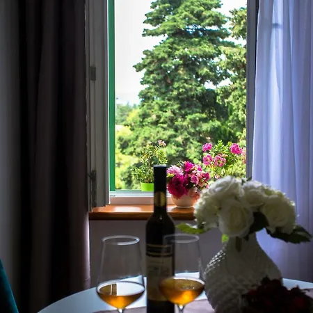 Katriga Luxury Studio, 4**** Old Town *